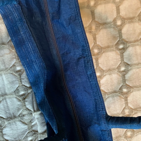 Blue Textured Tote Bag - Picture 2 of 7